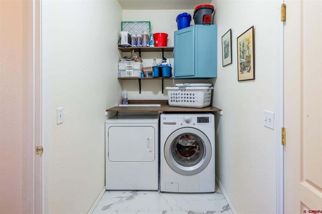 101 Grenadier Place Property Photo 33