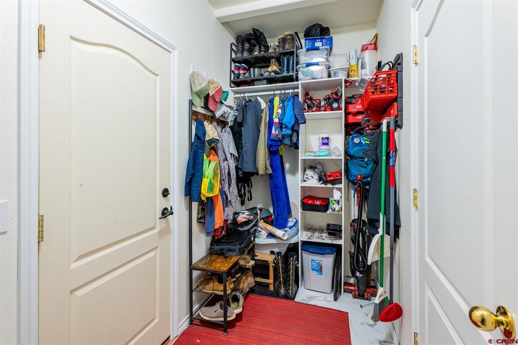 101 Grenadier Place Property Photo 34