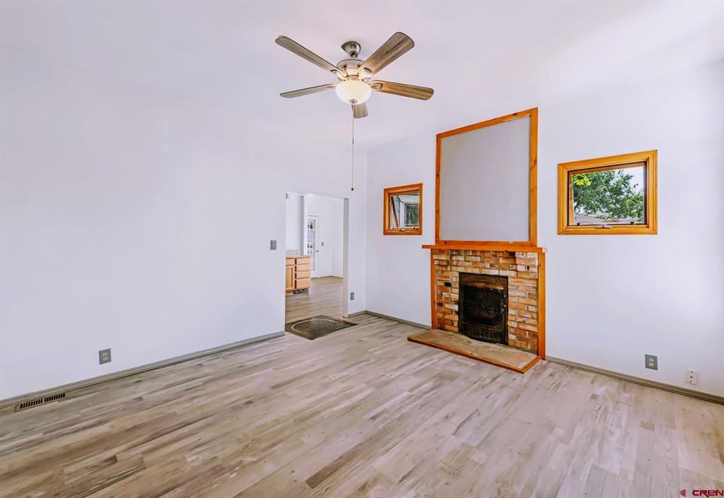 470 Nw Cedar Avenue Property Photo 15