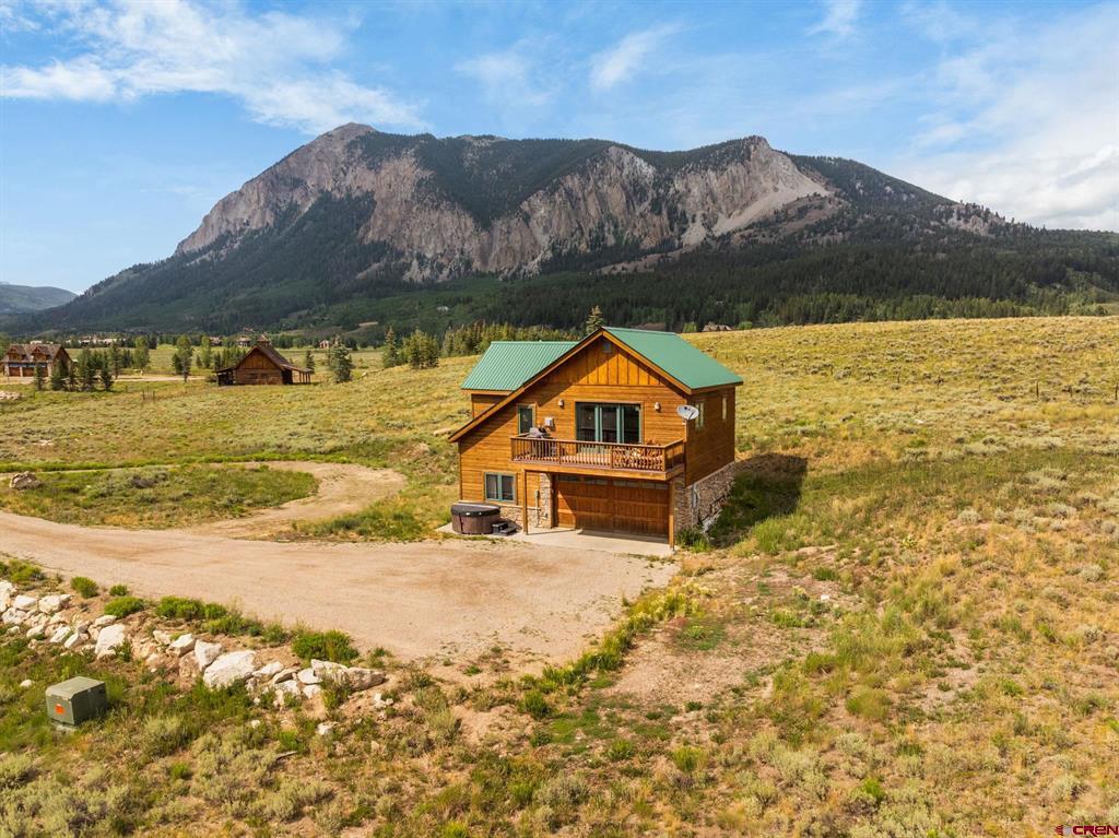 360 Wapiti Lane Property Photo 1