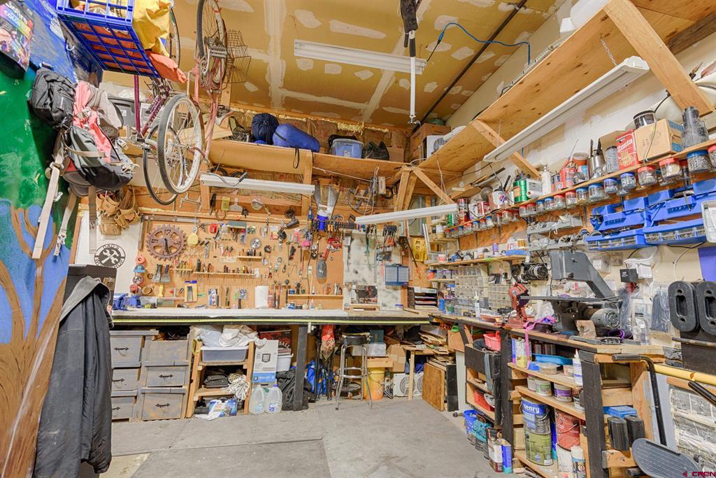 119 Akard Avenue Property Photo 31