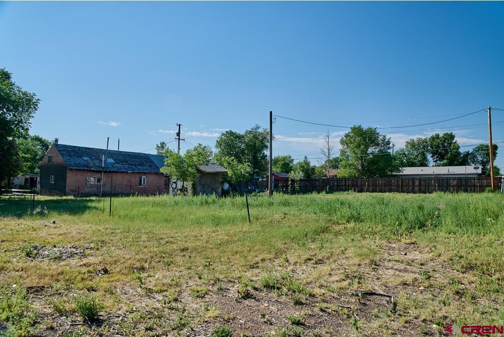 1623-b Sixth Street Property Photo 1