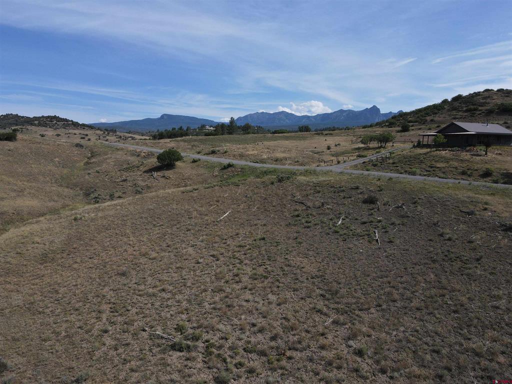 141 Spring Creek Circle Property Photo 7
