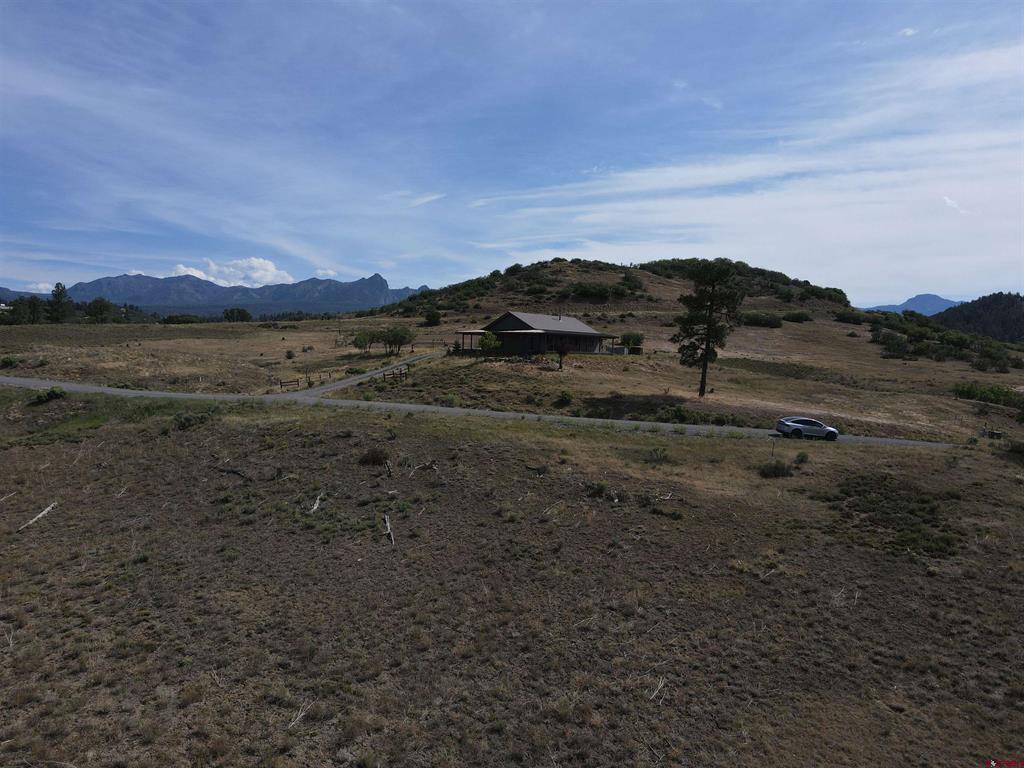 141 Spring Creek Circle Property Photo 8