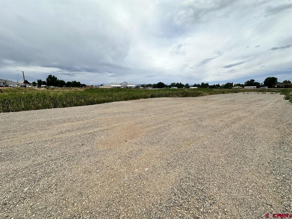 33 Bayfield Drive Property Photo 1
