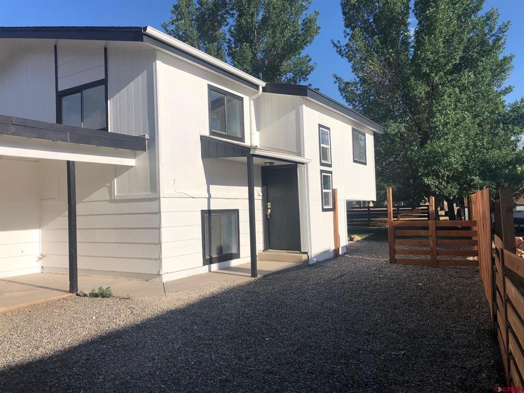 201 Rich St Property Photo 1