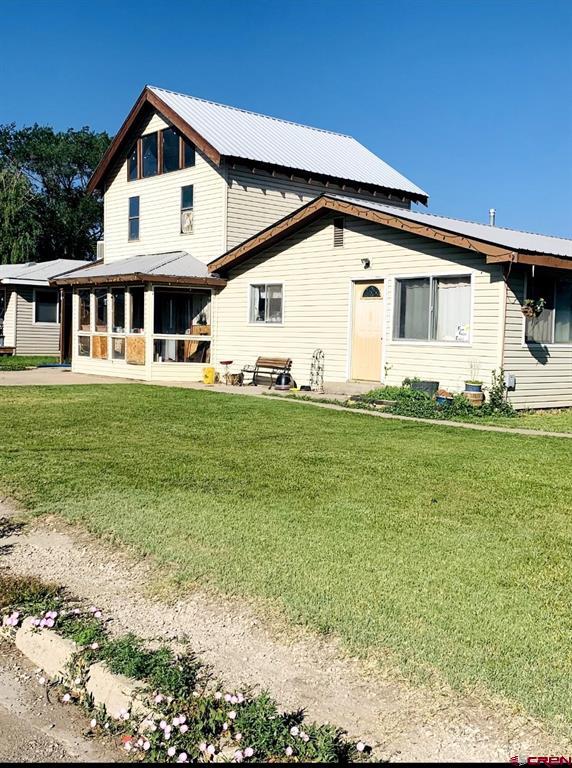 1128 Montana Street Property Photo 1