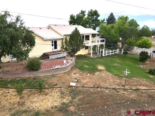 21905 North Road Property Photo 8