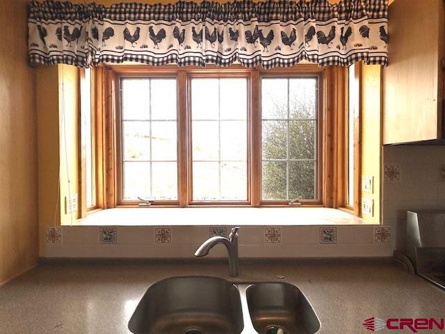 21905 North Road Property Photo 25