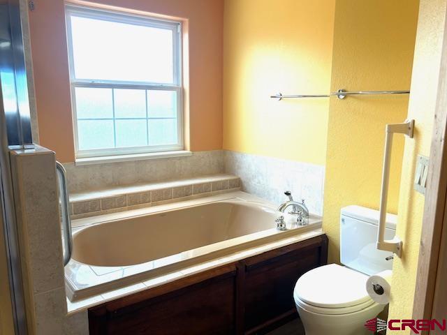 21905 North Road Property Photo 32