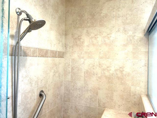 21905 North Road Property Photo 40