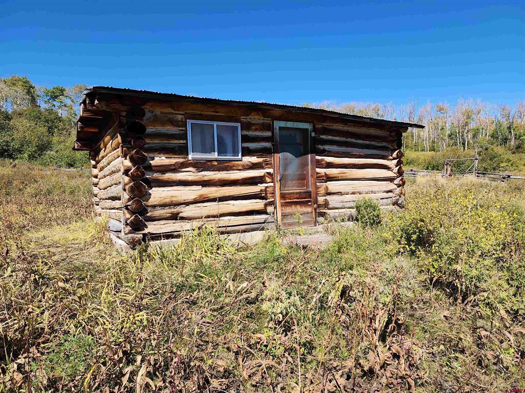 2586 26 1/10 Road Property Photo 12