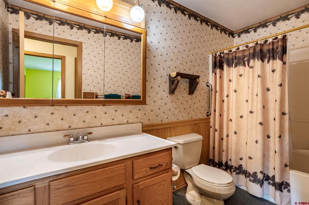 100 Meadowbrook Boulevard Property Photo 16