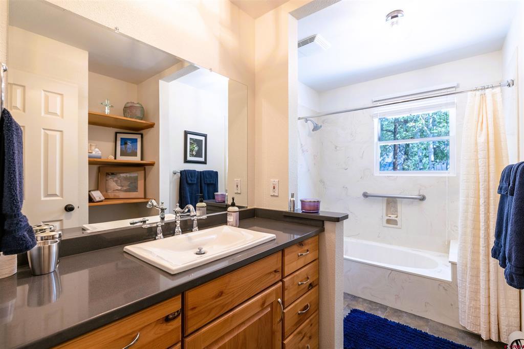 34 Crocus Court Property Photo 28