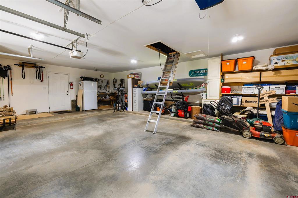 34 Crocus Court Property Photo 37