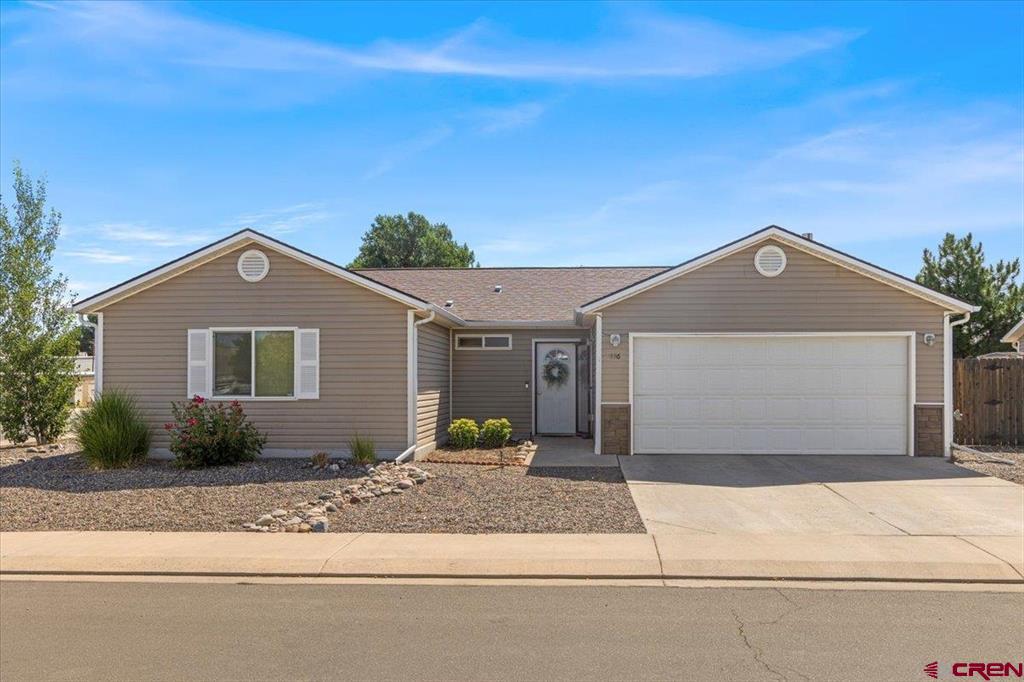 436 Indiangrass Loop Property Photo 1