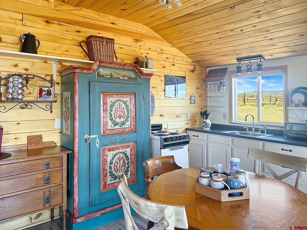 31807 B50 Road Property Photo 22
