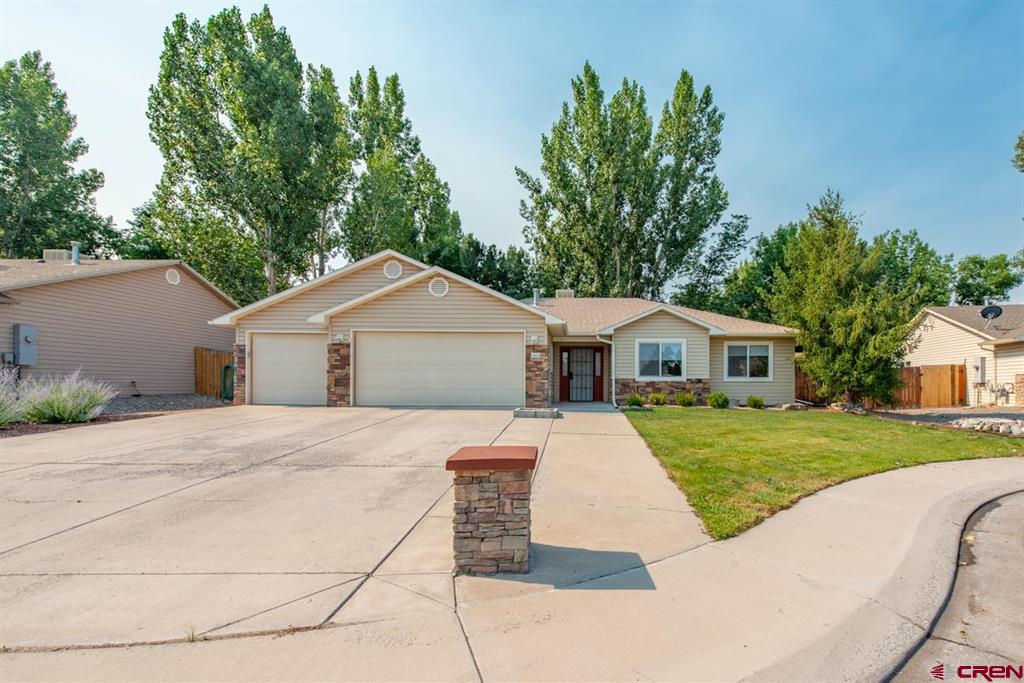 1212 Diamond Hill Street Property Photo 1