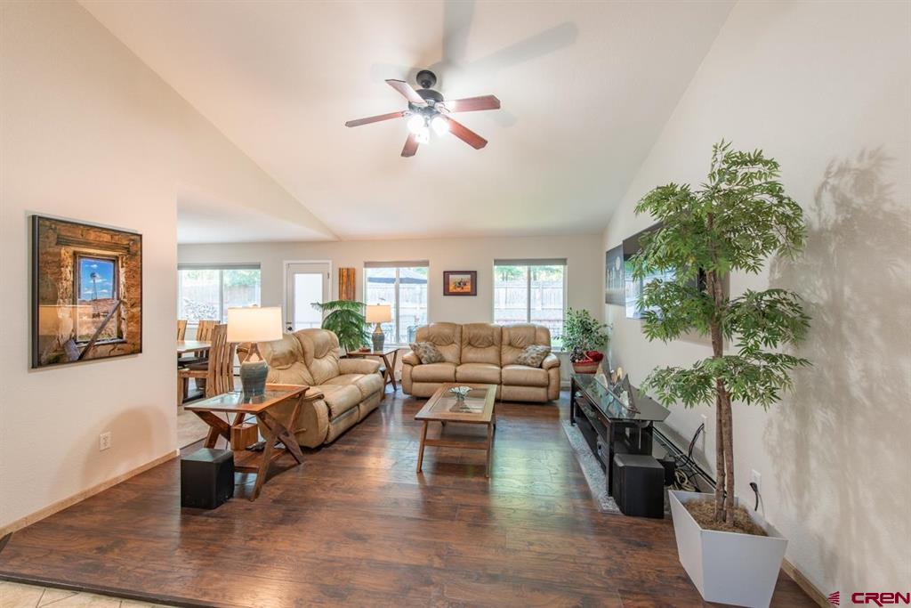 1212 Diamond Hill Street Property Photo 3