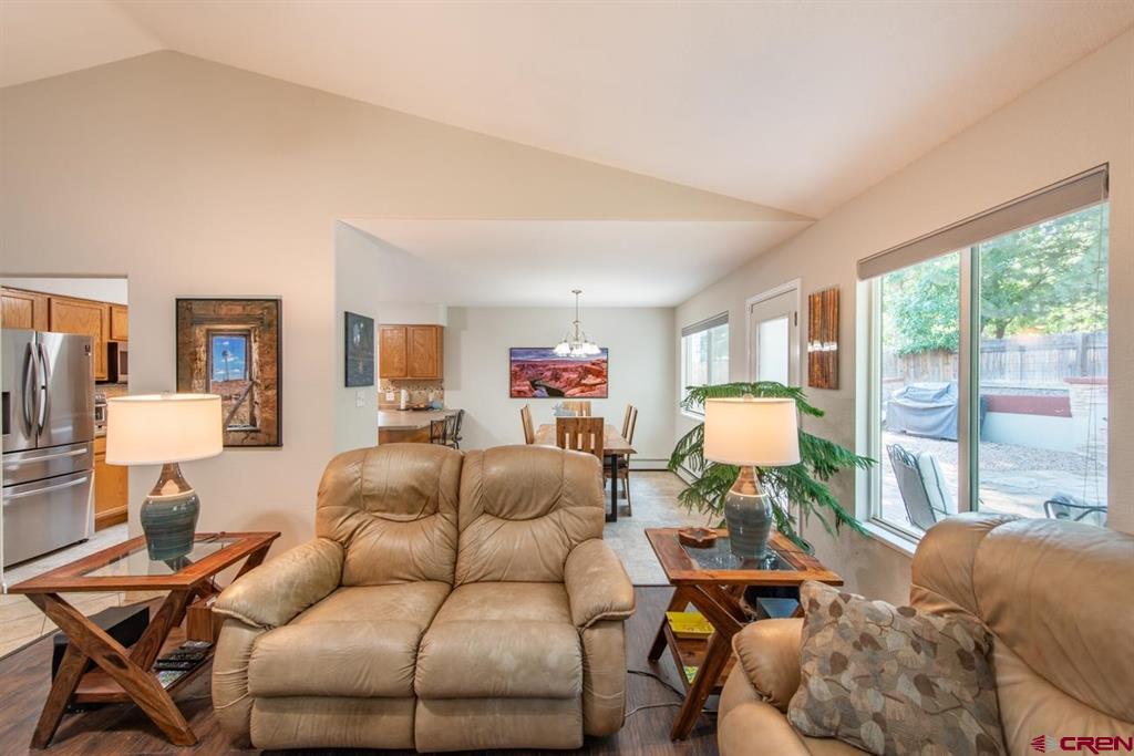 1212 Diamond Hill Street Property Photo 6