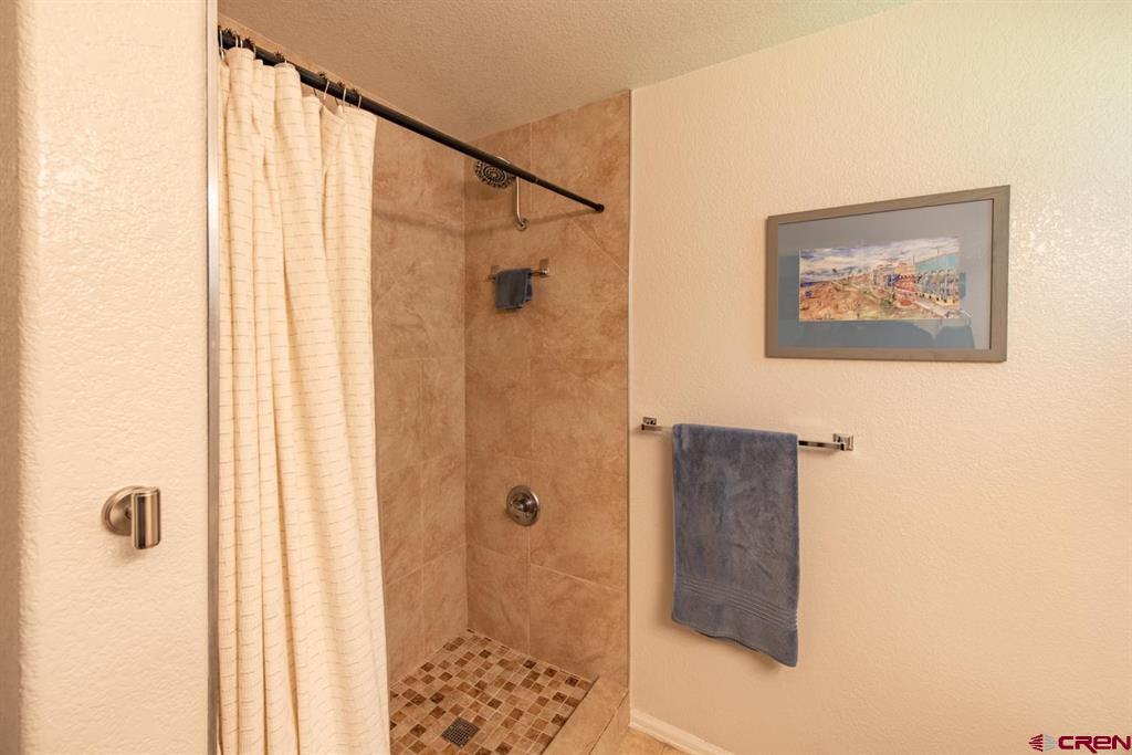 1212 Diamond Hill Street Property Photo 24