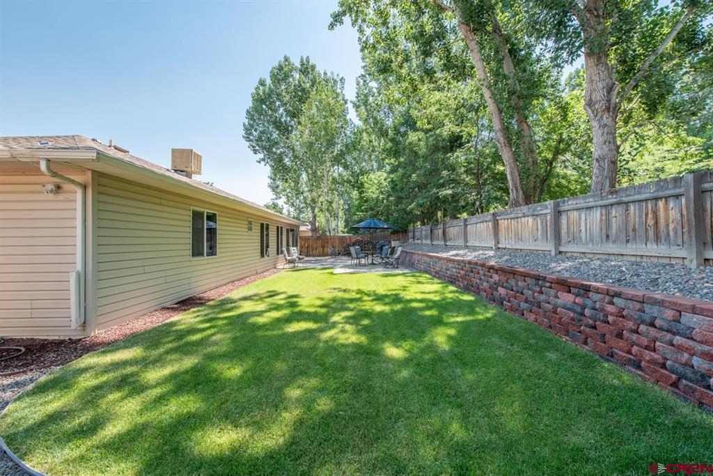 1212 Diamond Hill Street Property Photo 31