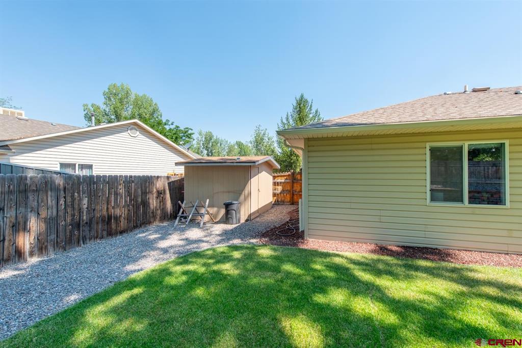 1212 Diamond Hill Street Property Photo 32