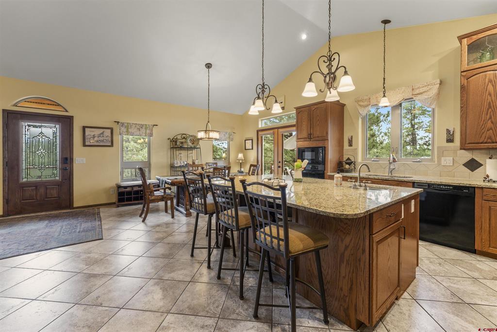 420 Cimarrona Circle Property Photo 8