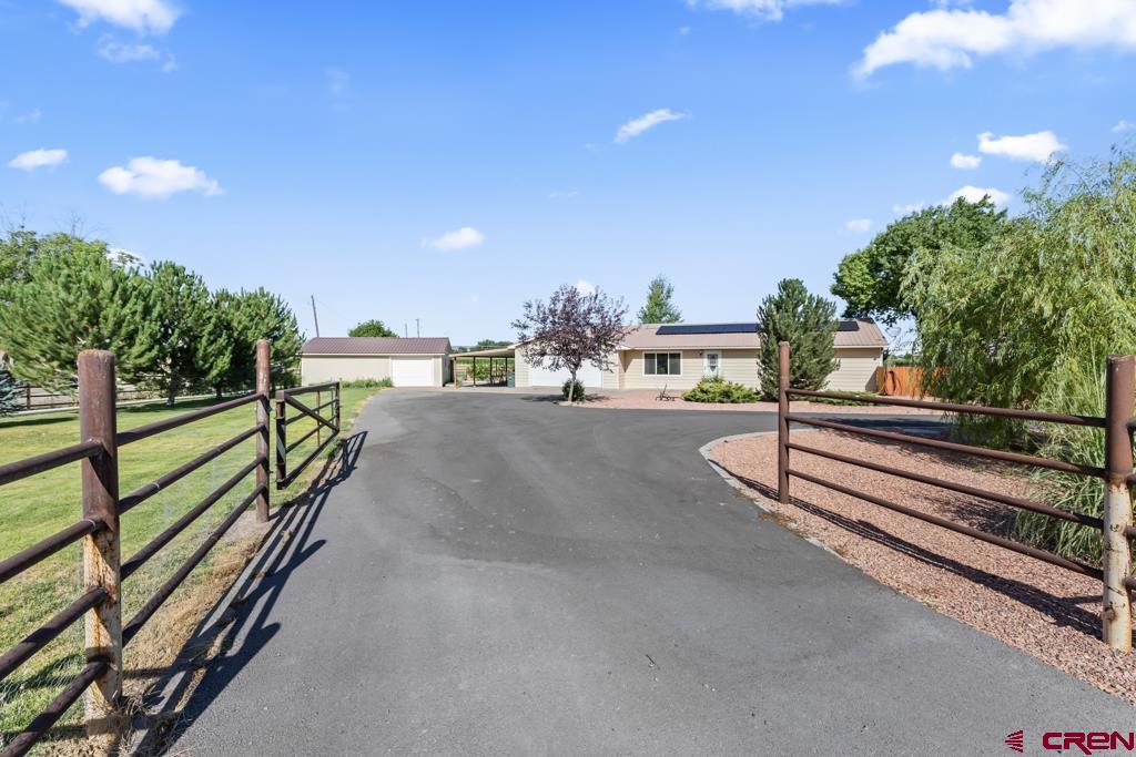 15567 6282 Road Property Photo 1