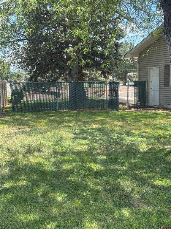 1131 S 12th Street Property Photo 25