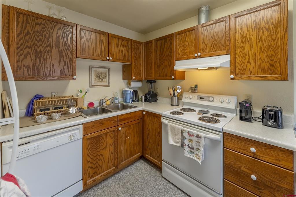 309 Belleview #2-b Residential Property Photo 6