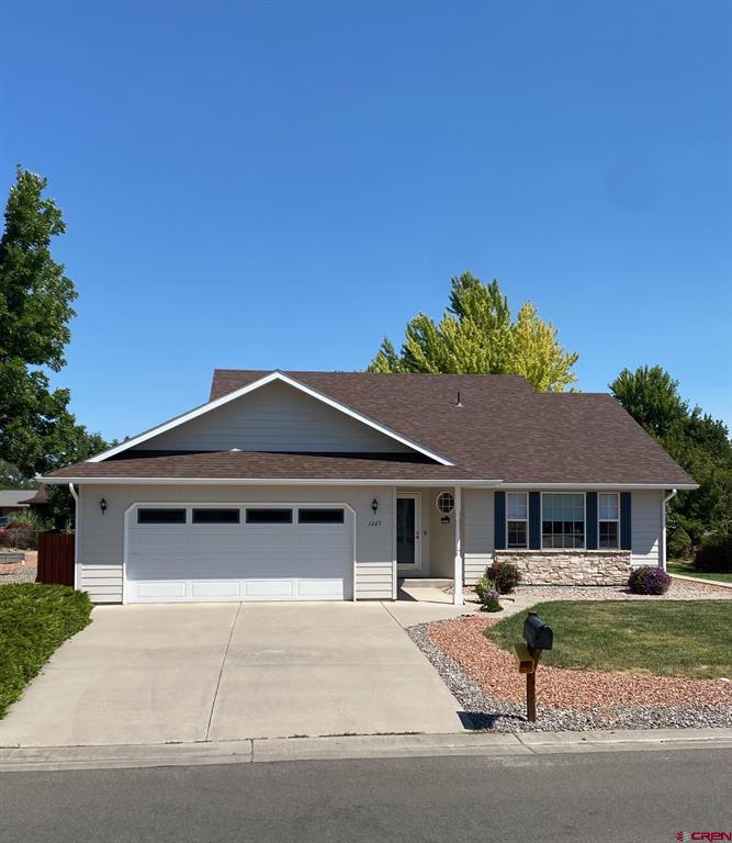 1665 Sneffels Street Property Photo 1
