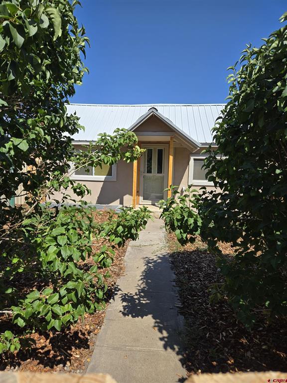 906 Morton Street Property Photo 1