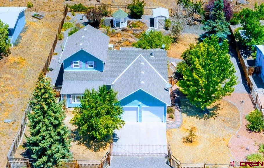 280 Nw Fir Avenue Property Photo 1