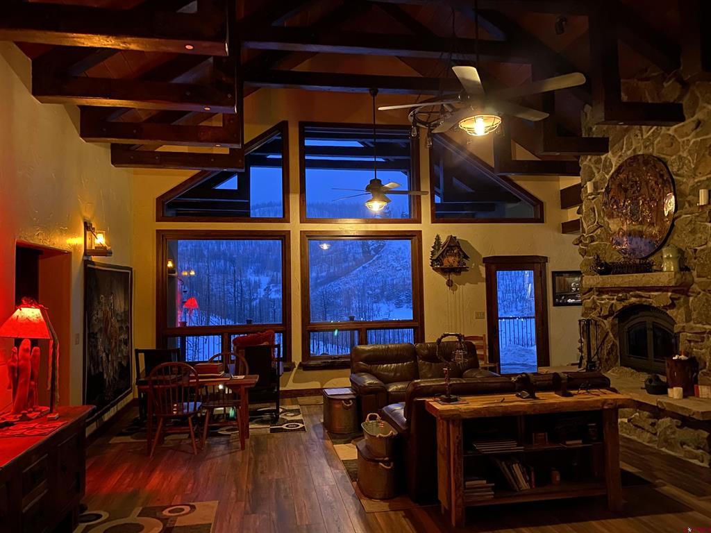 1833 Yellowstone Creek Road Property Photo 6