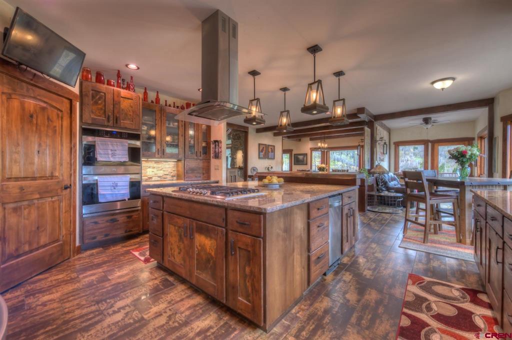 1833 Yellowstone Creek Road Property Photo 13