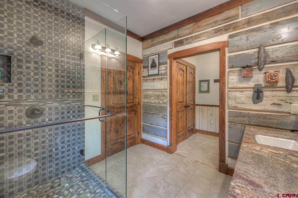 1833 Yellowstone Creek Road Property Photo 32
