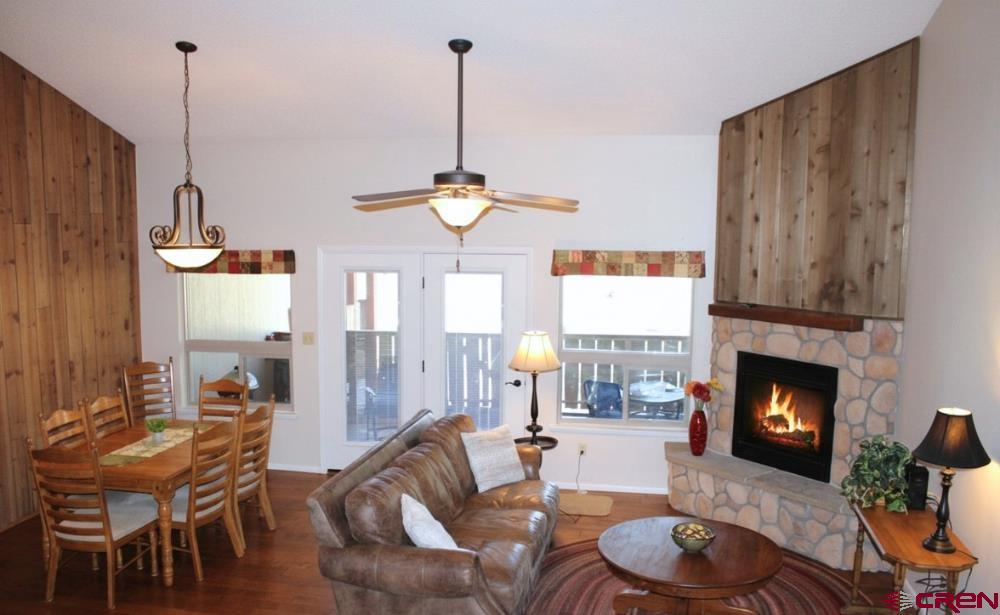 217 Pinon Causeway Property Photo 2
