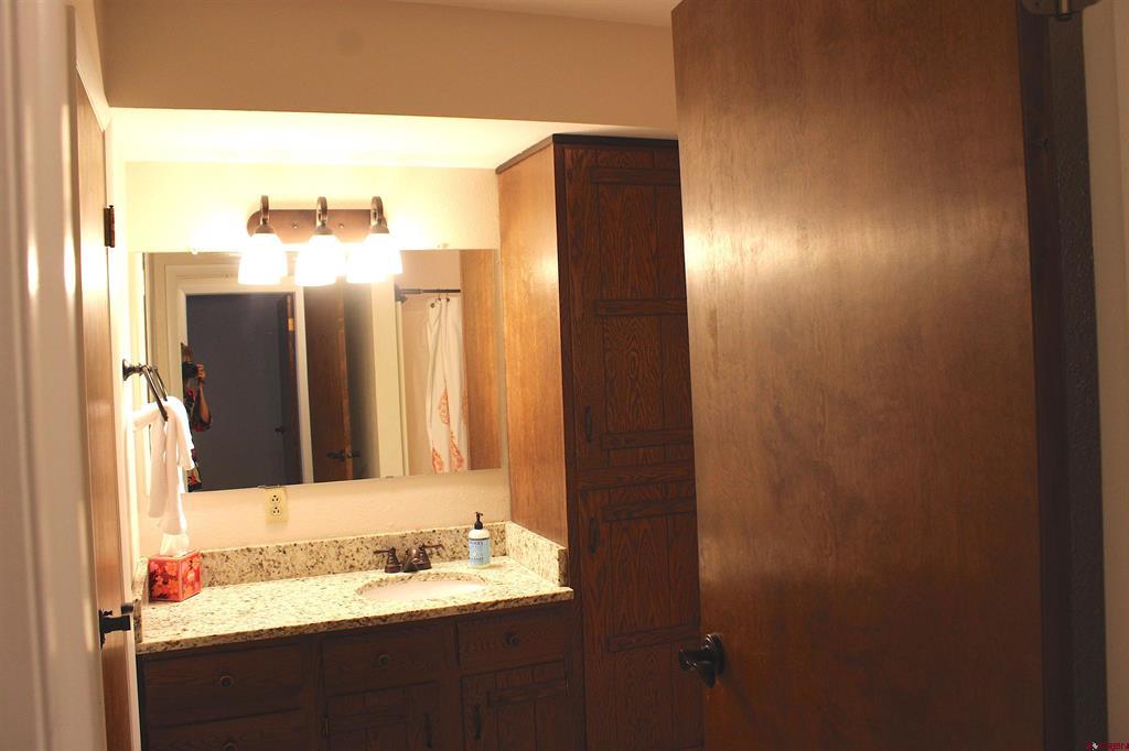 217 Pinon Causeway Property Photo 14