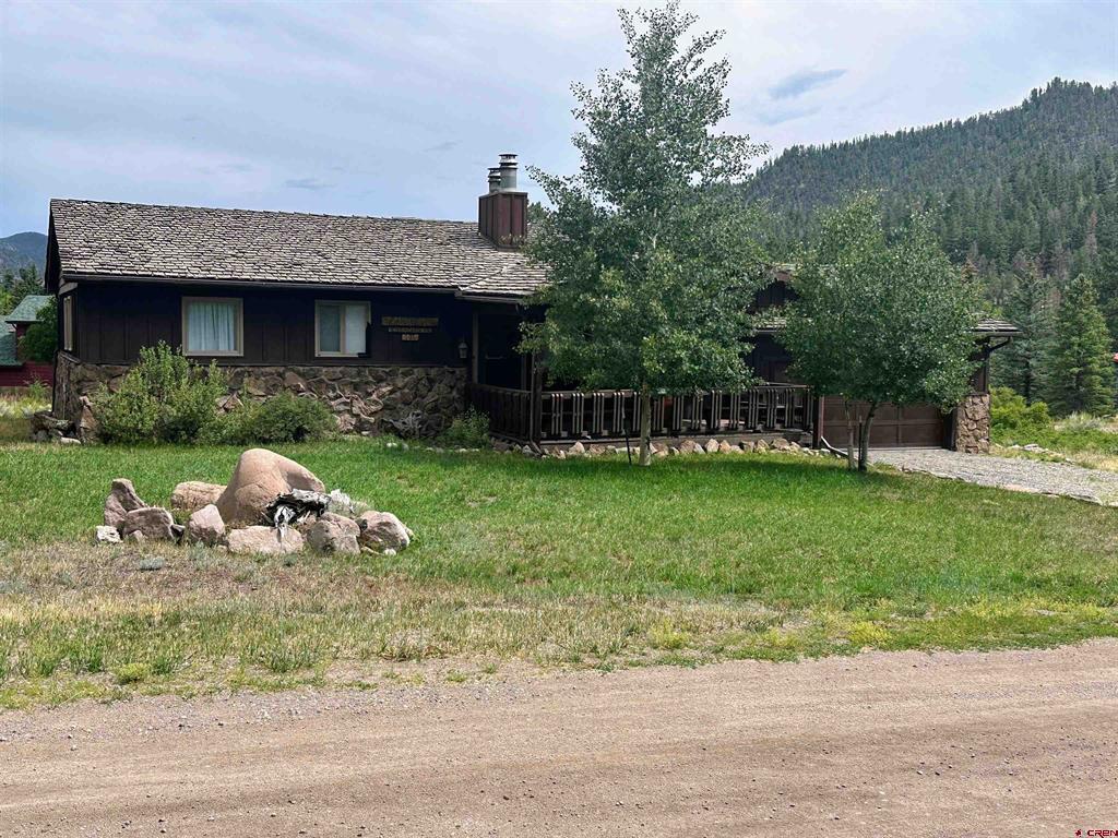 106 Lupine Drive Property Photo 1