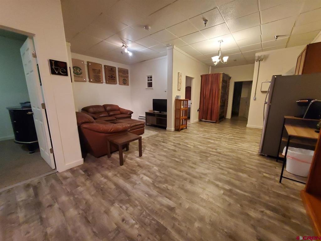 147 E Main Property Photo 21