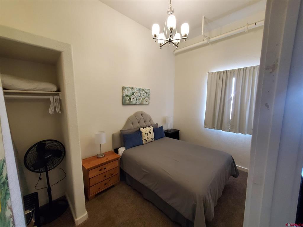 147 E Main Property Photo 32