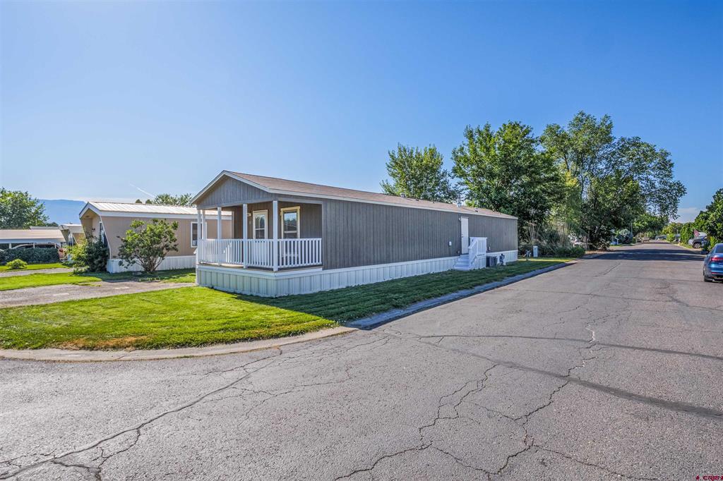 3251 E Road Property Photo 1