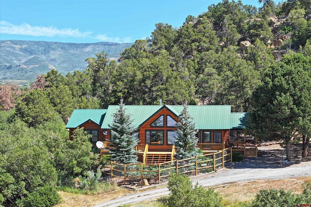 18842 Kimball Creek Road Property Photo 1
