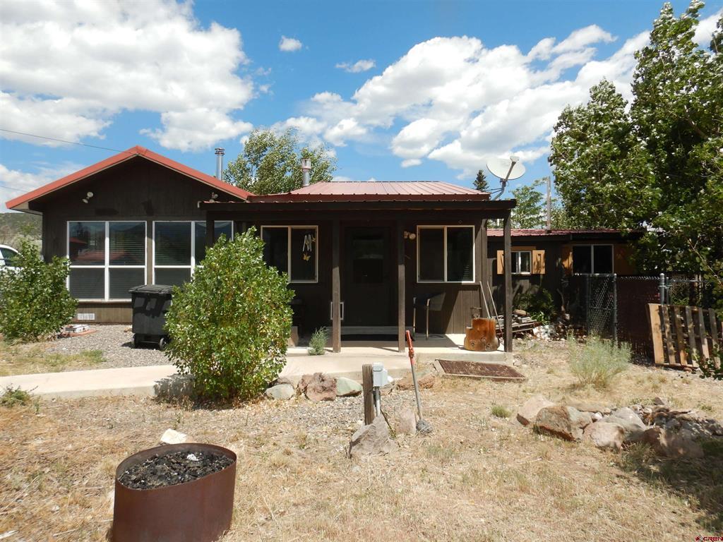 99 Thompson Road Property Photo 1