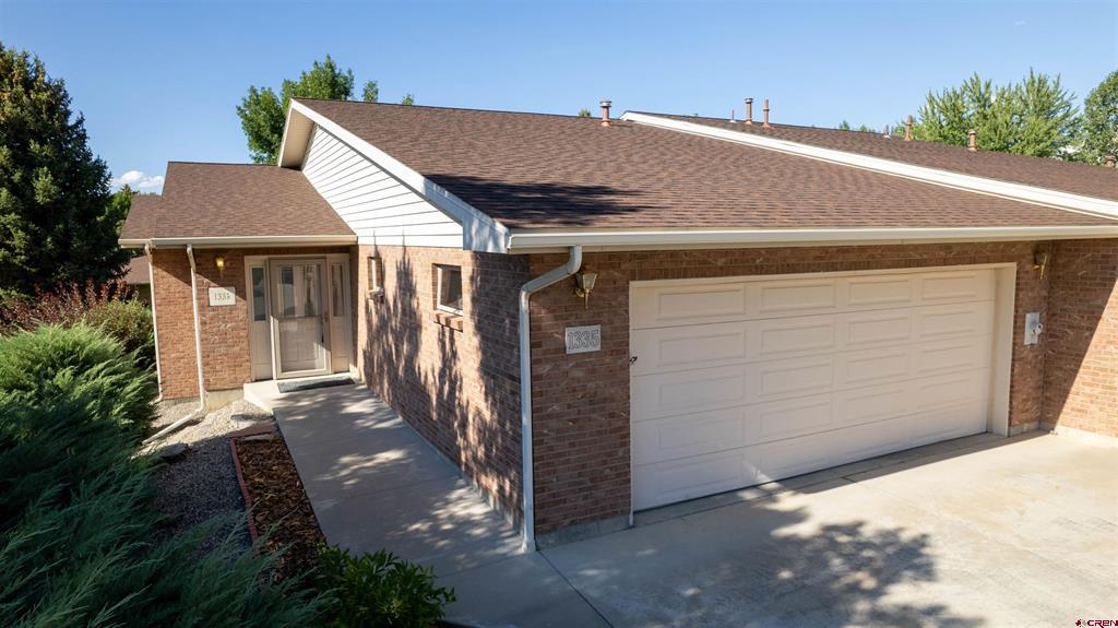 1335 Peppertree Drive Property Photo 1