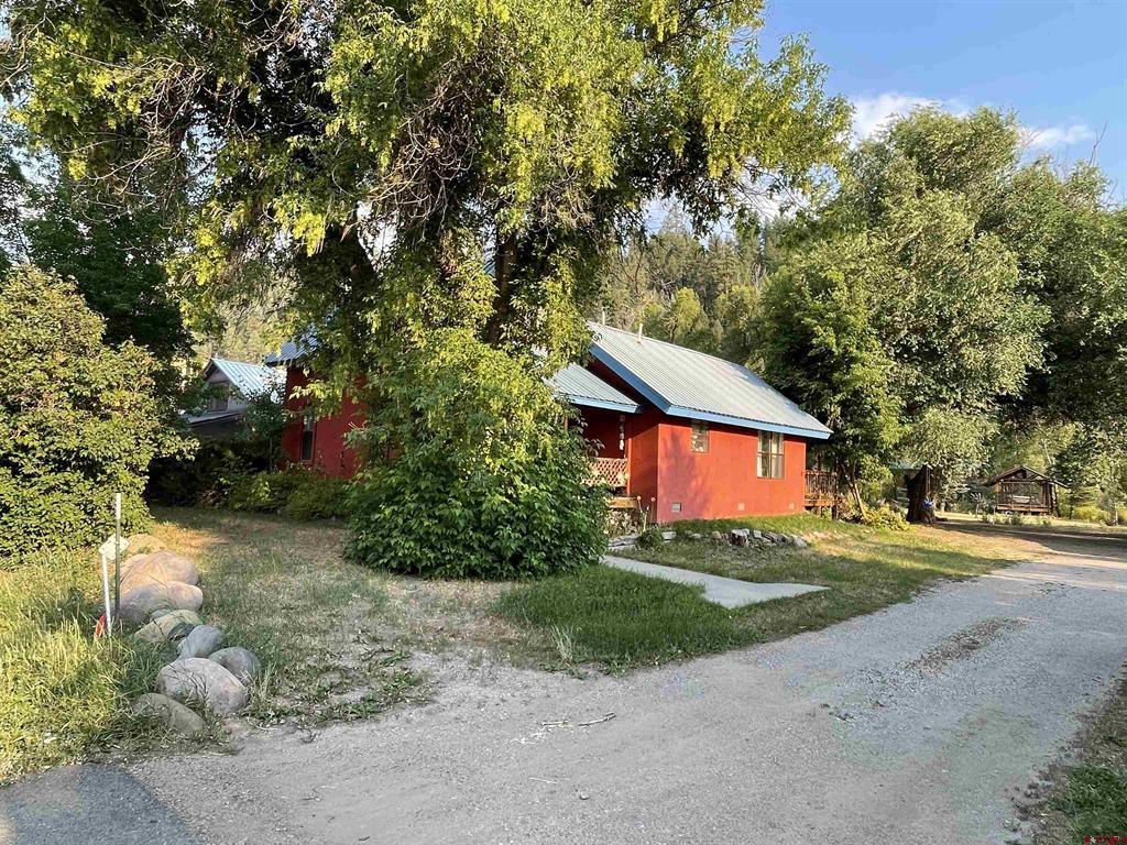 227 Hermosa Street Property Photo 1