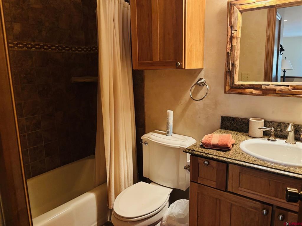 6 Ferringway Circle Property Photo 12