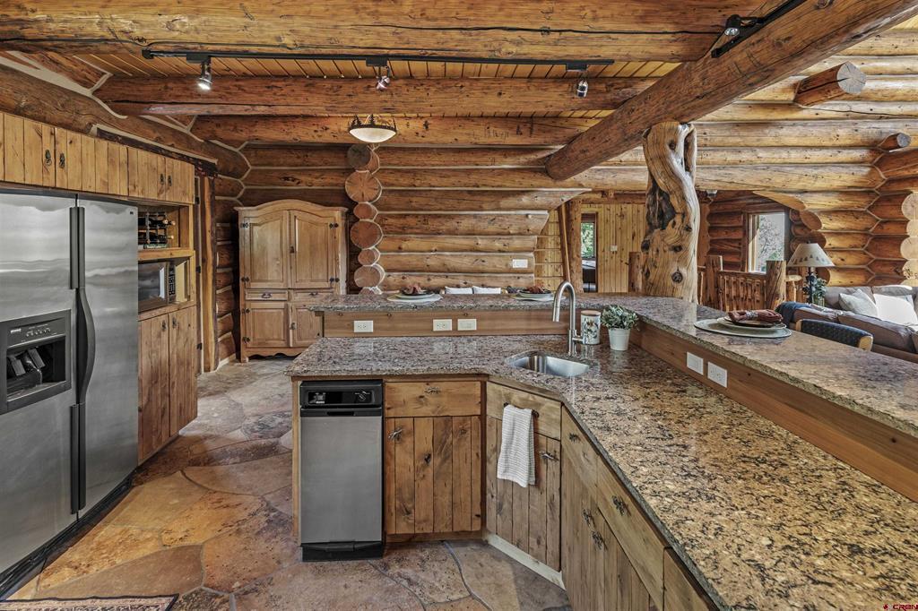 193 Bear Trail Property Photo 6