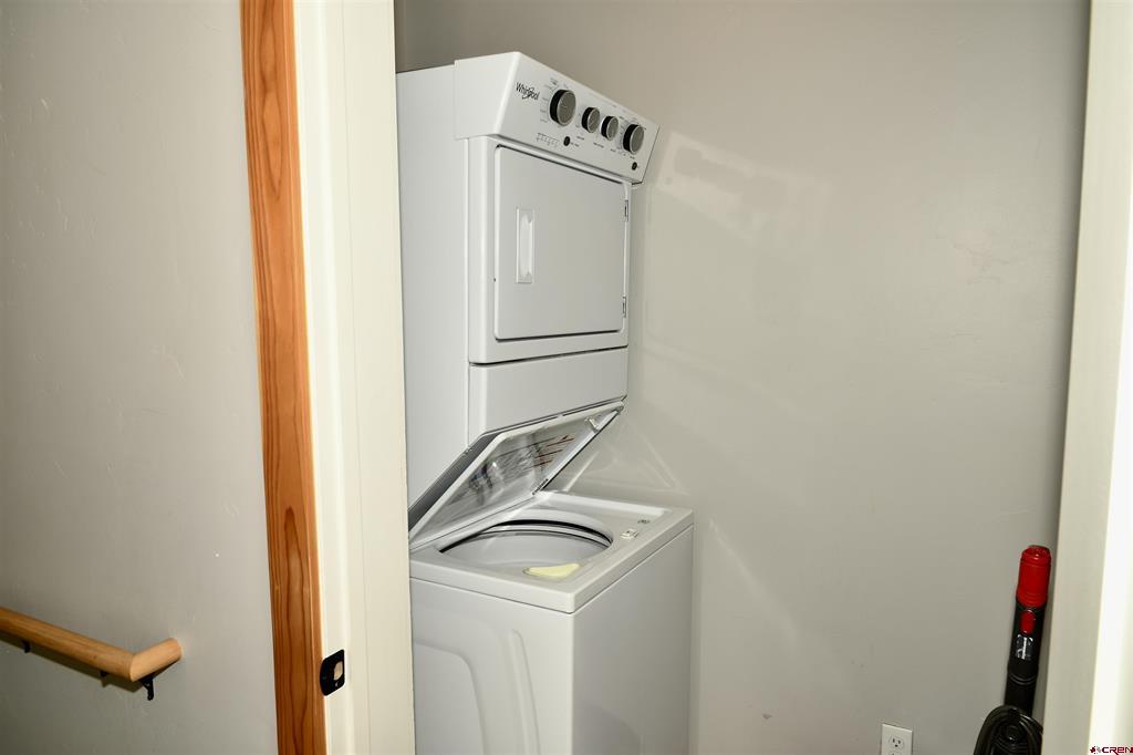 426 Belleview Avenue Property Photo 7